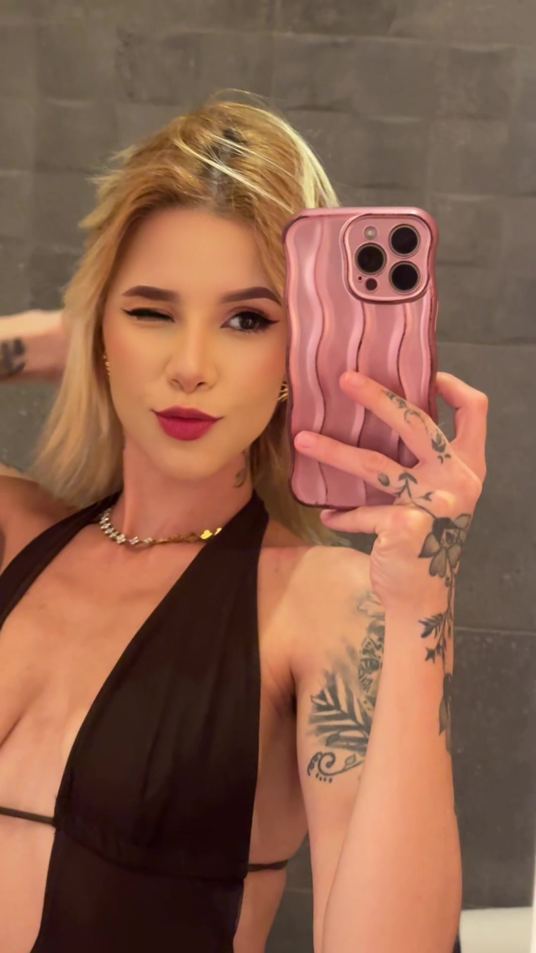 @Daniela🧸