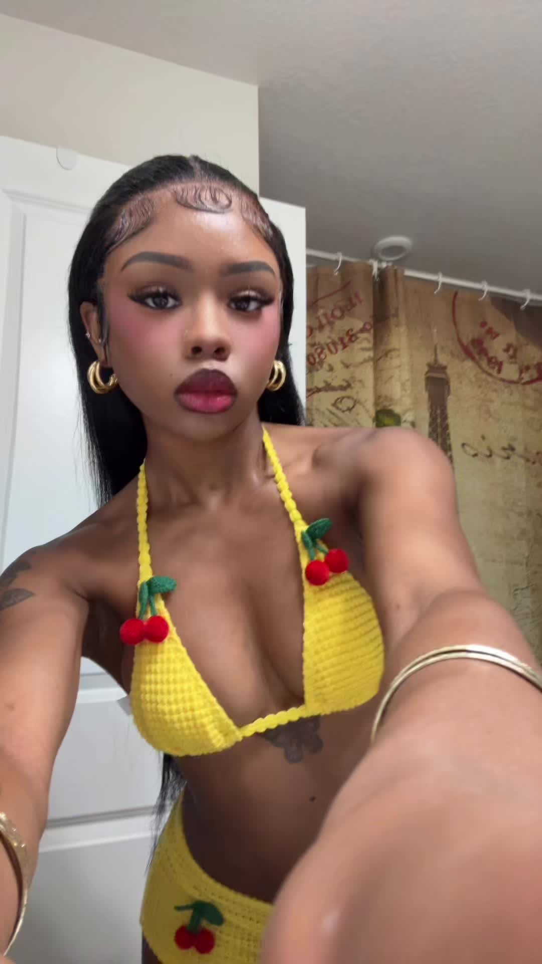 @Zarii🥰