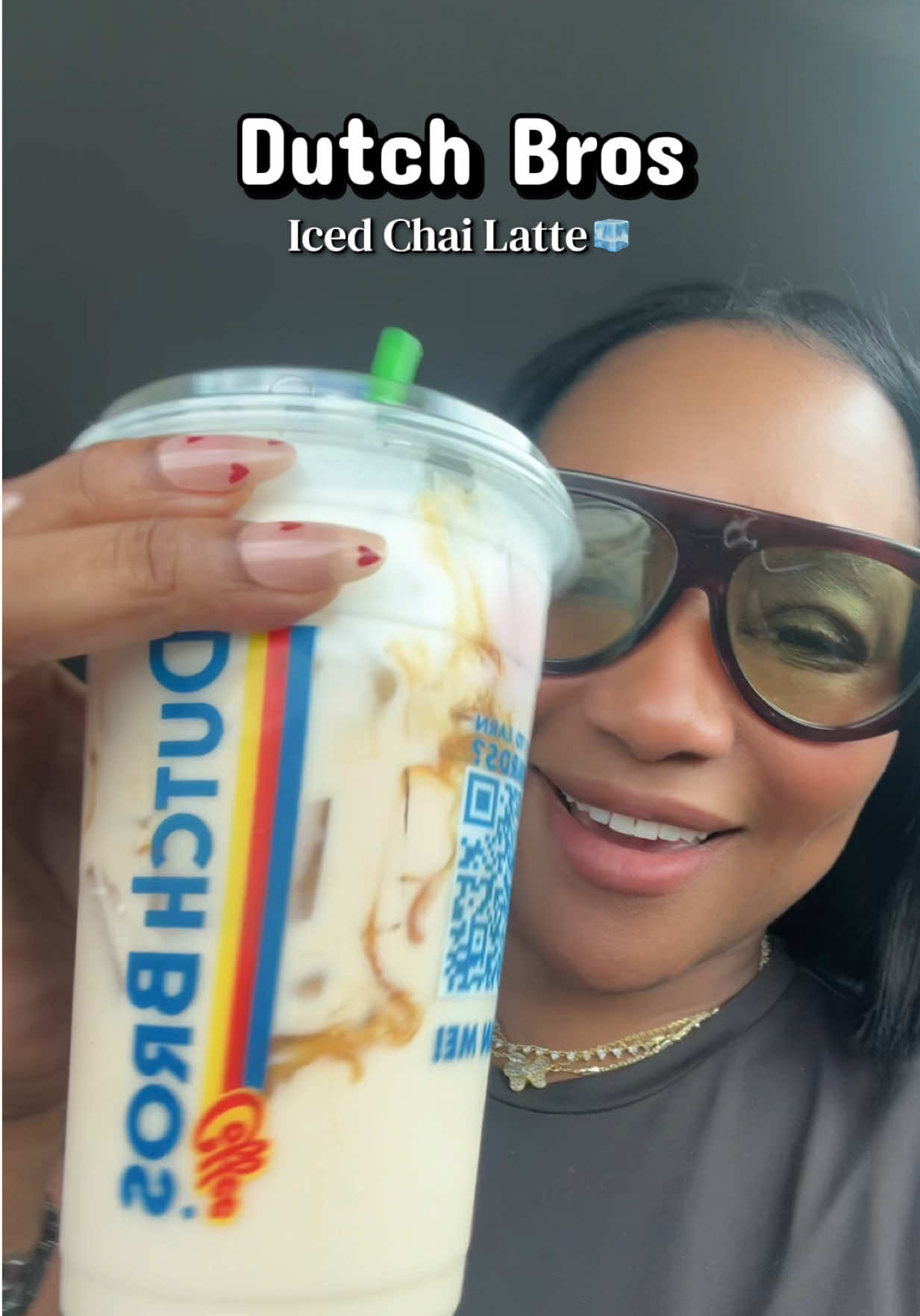@EffortlesslyChiic