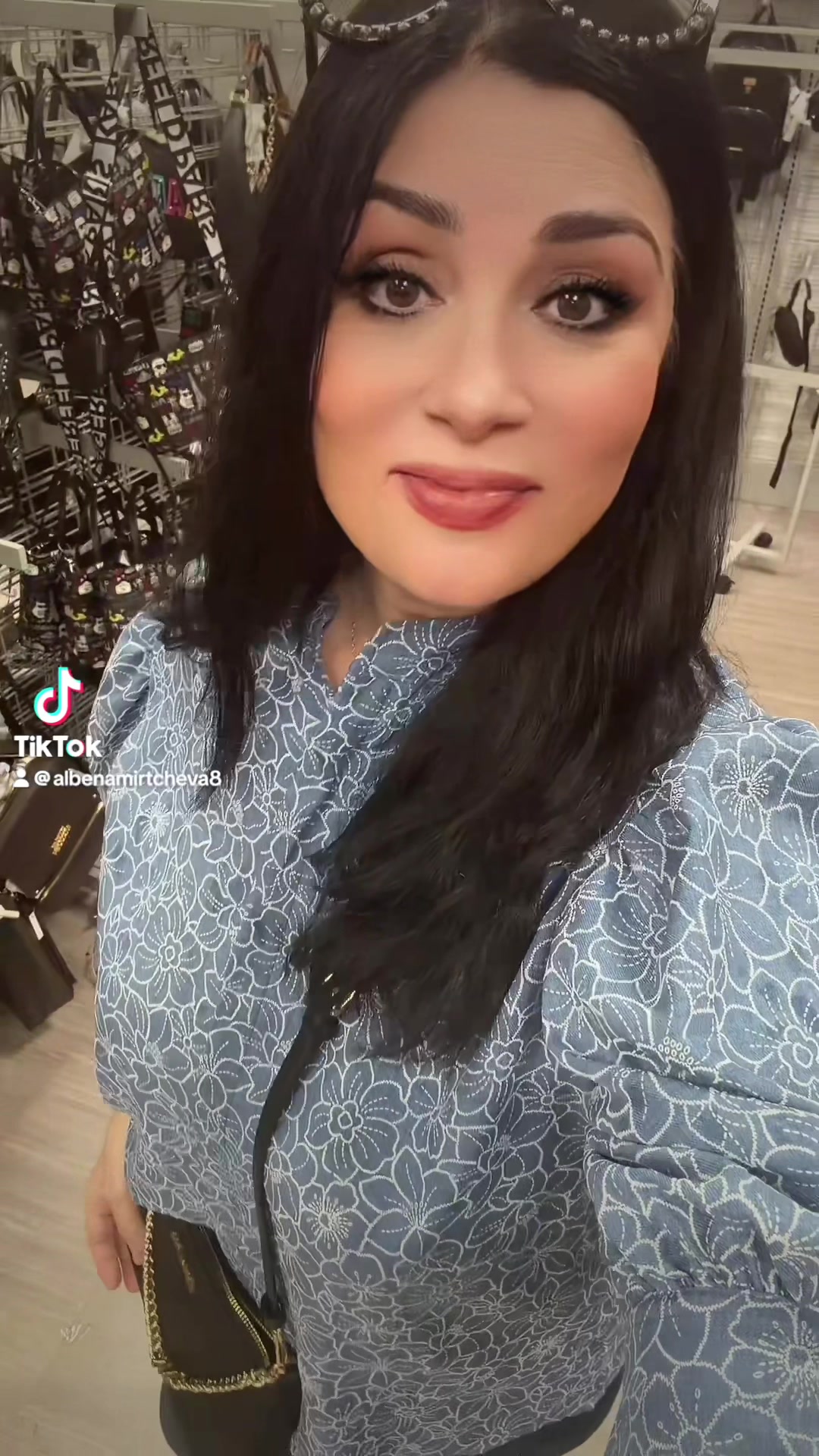 @AlbenaMirtcheva