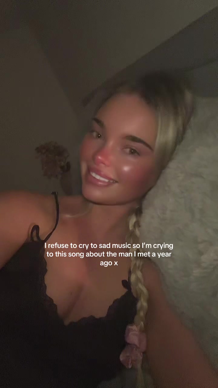@Jessica-Lily x
