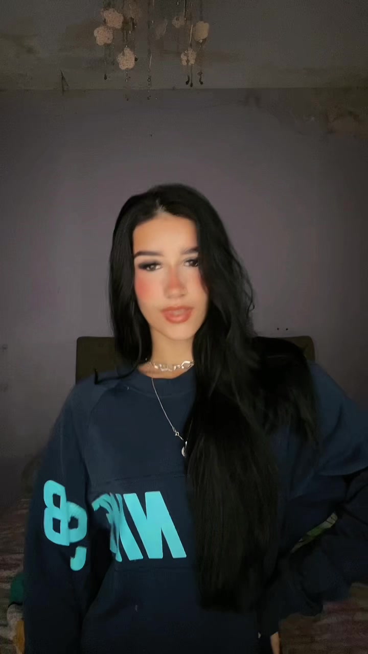 @️