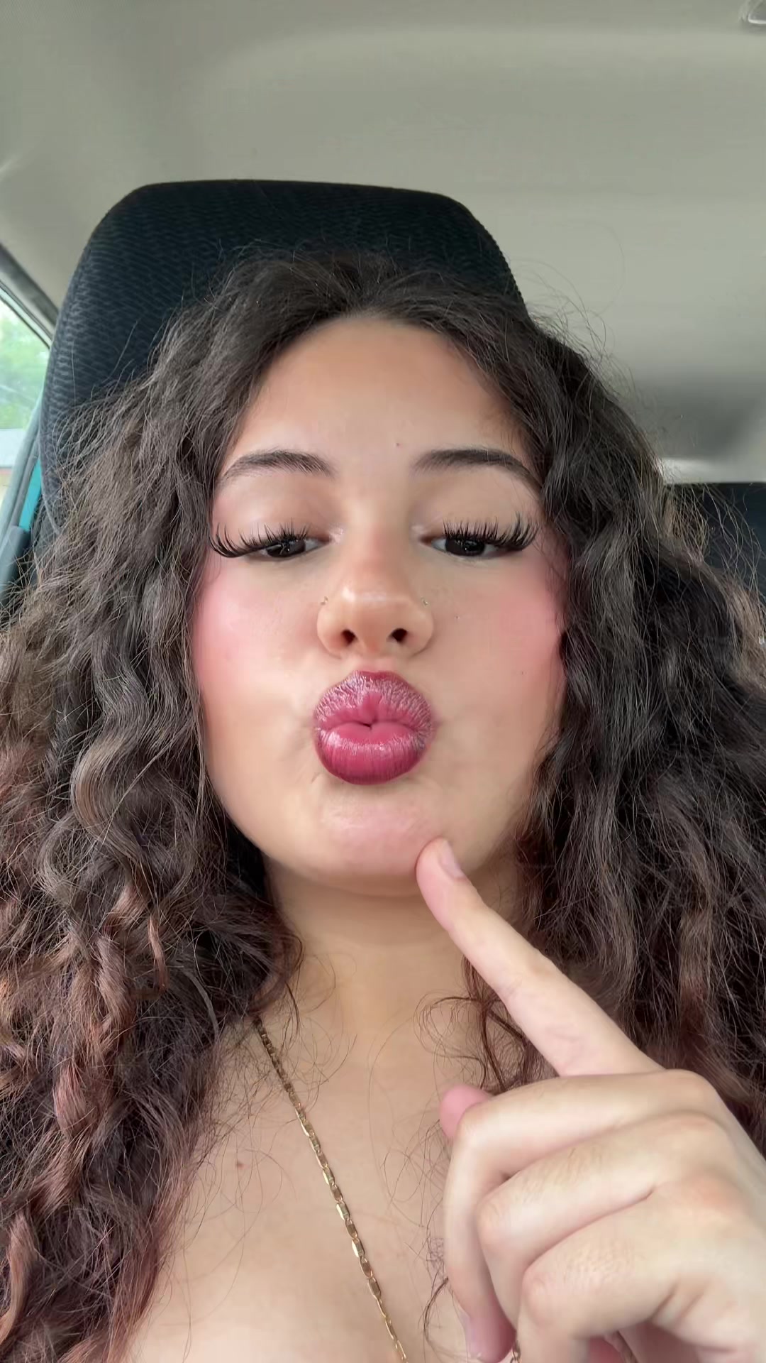 @Laura ๐
