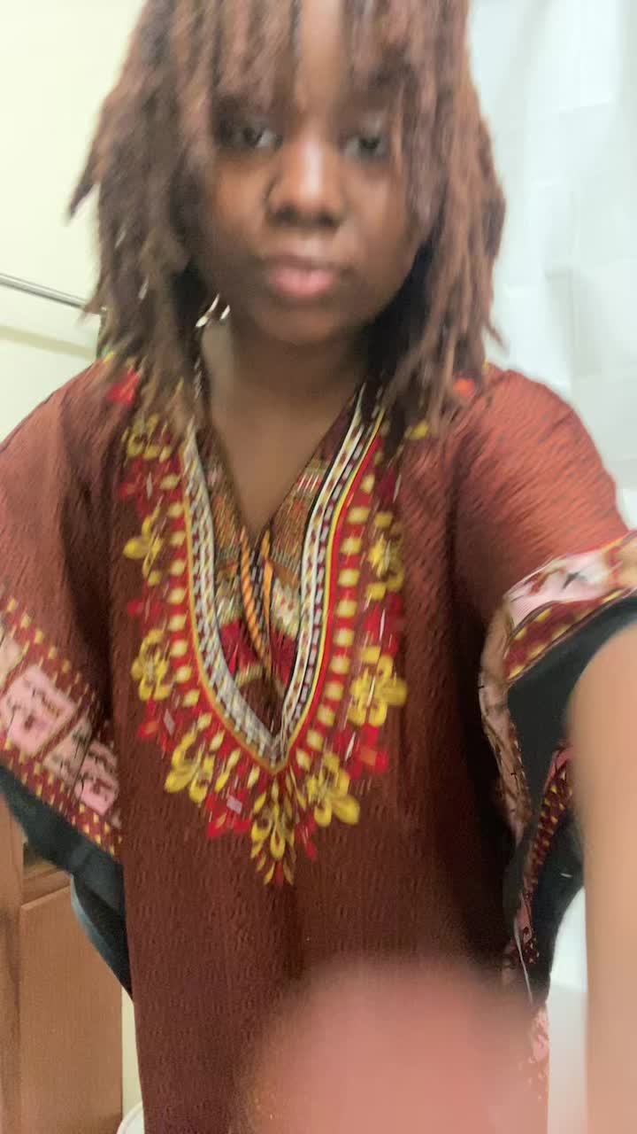 @chroniclesofkomino