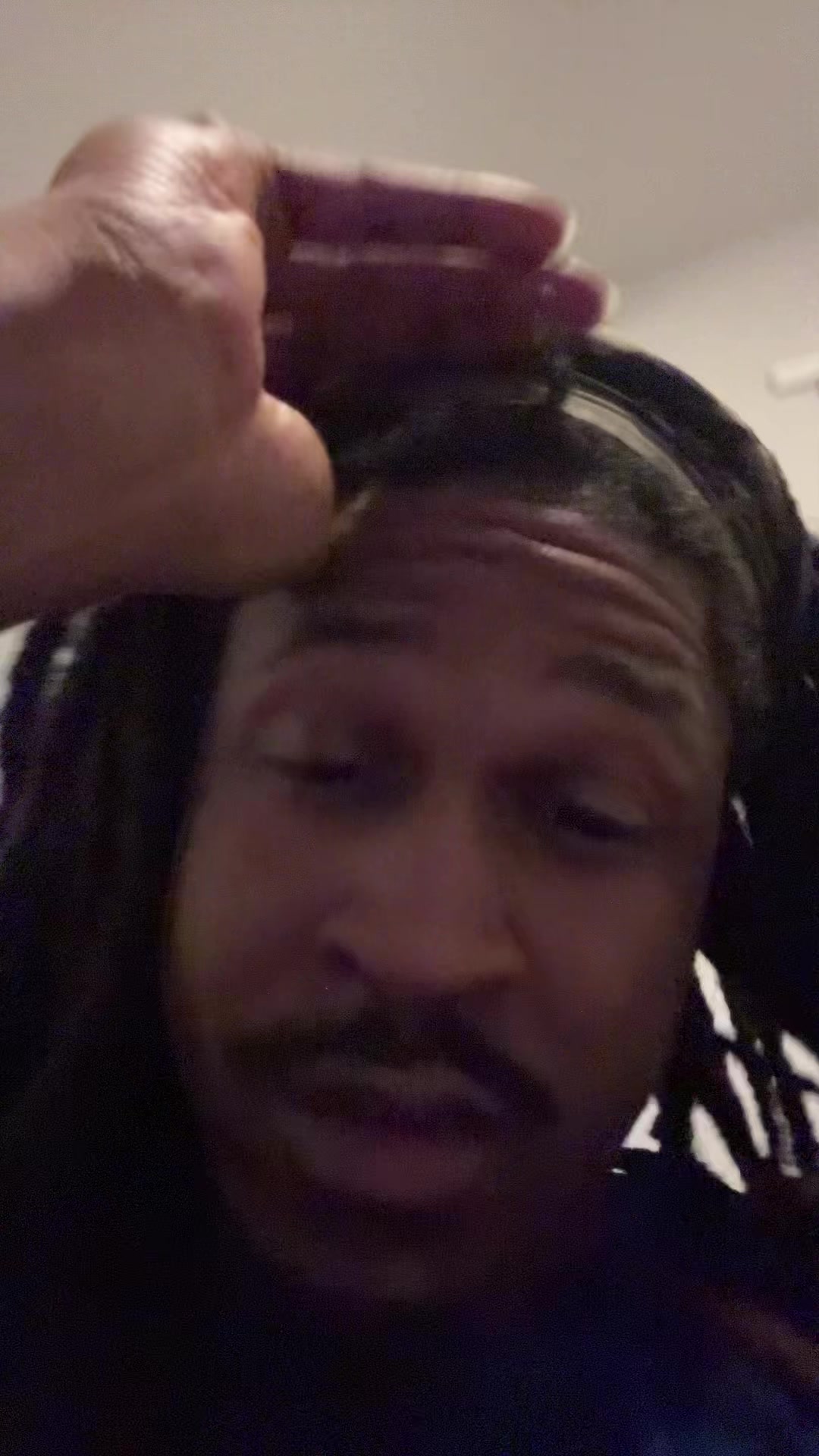 @BuggySama 🦇🤞🏾