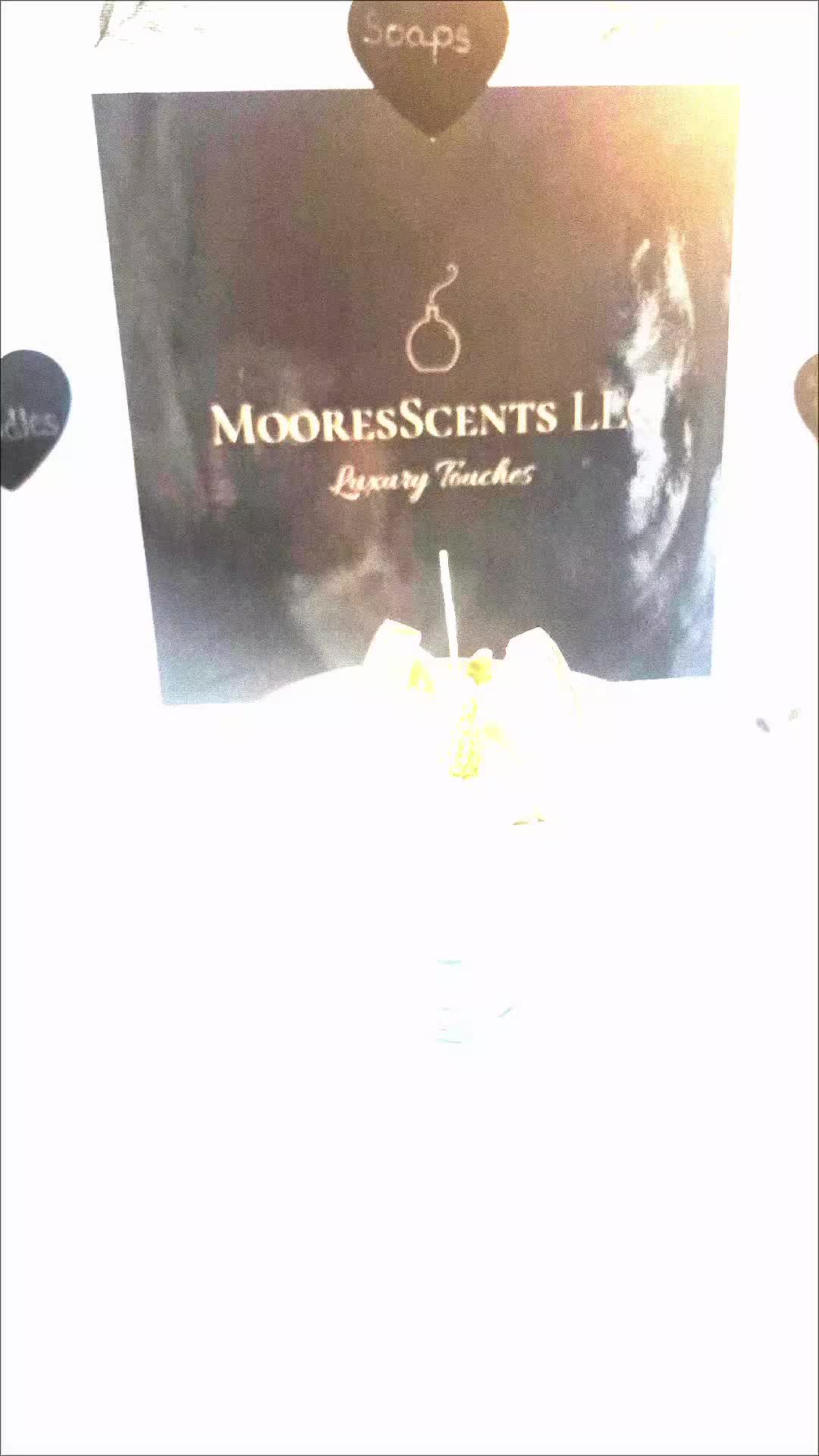 @Mooresscents LLC