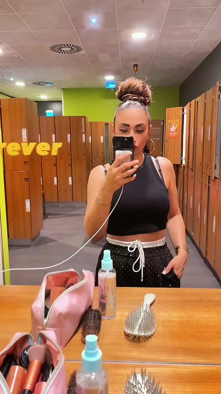 @lorylolyta32