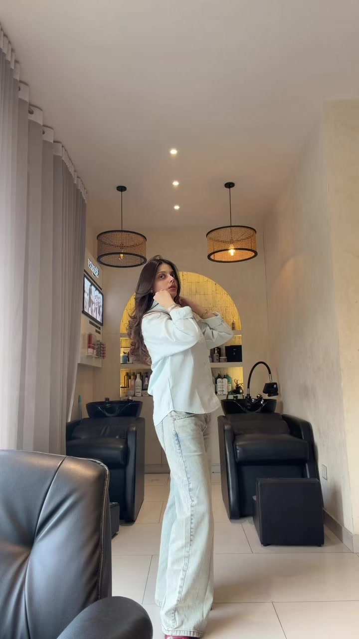 @Laiba