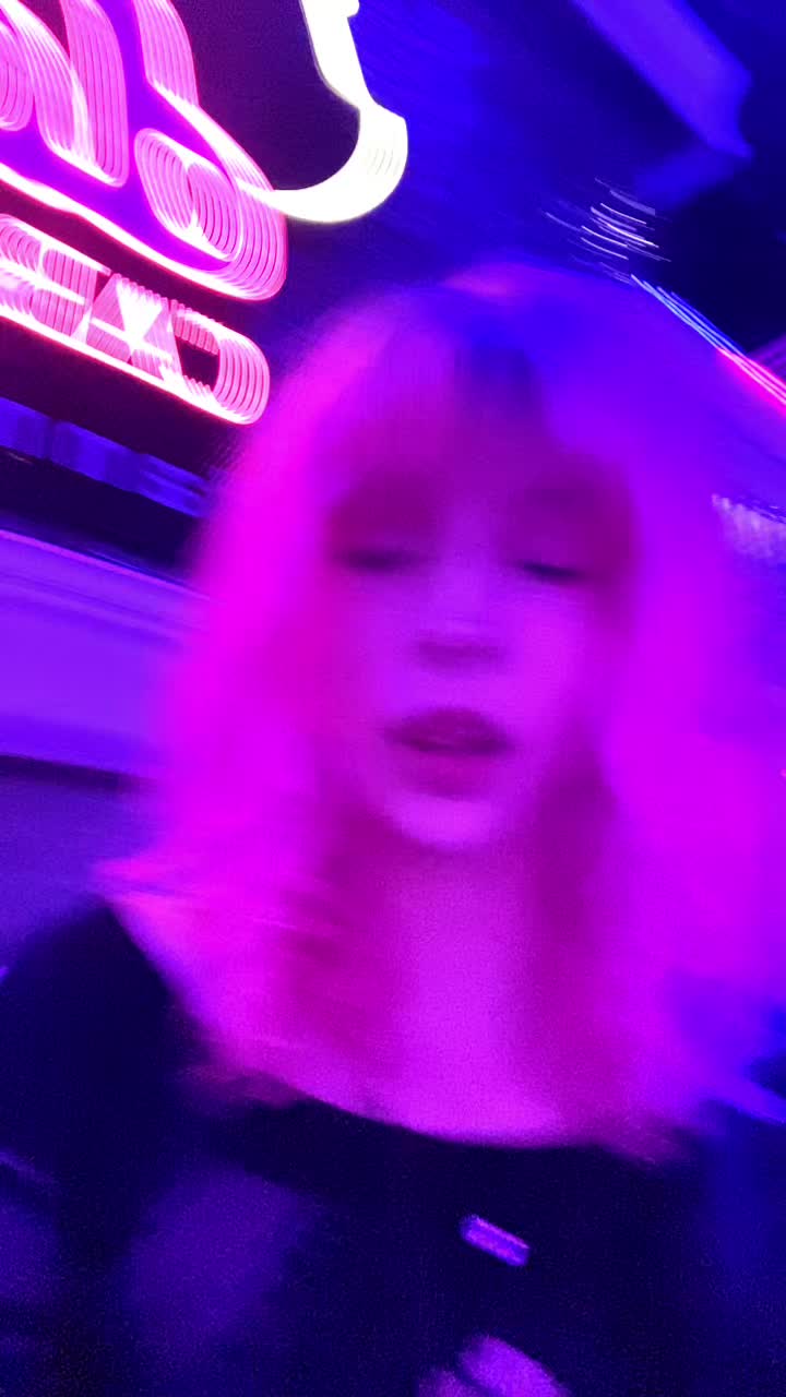 @avi
