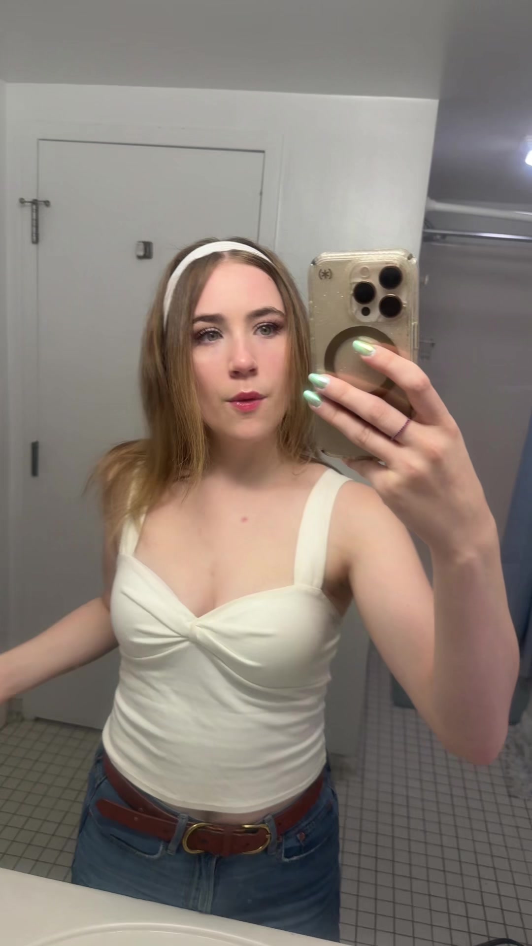 @elena