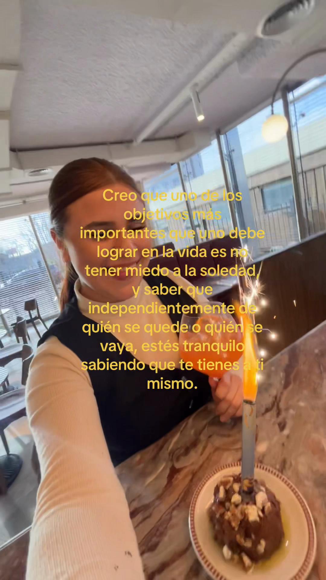 @mayi_monroy