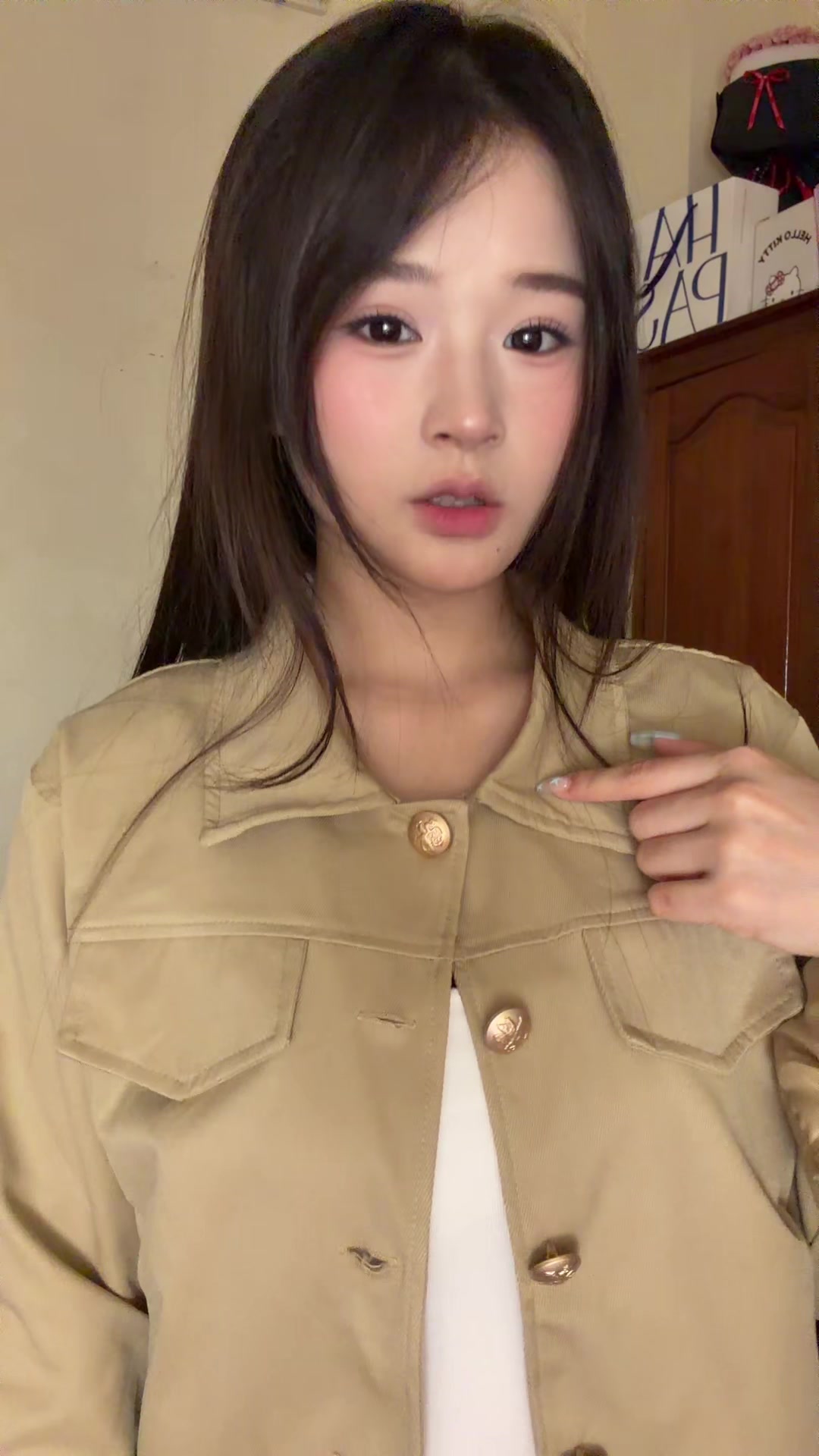 @Uni