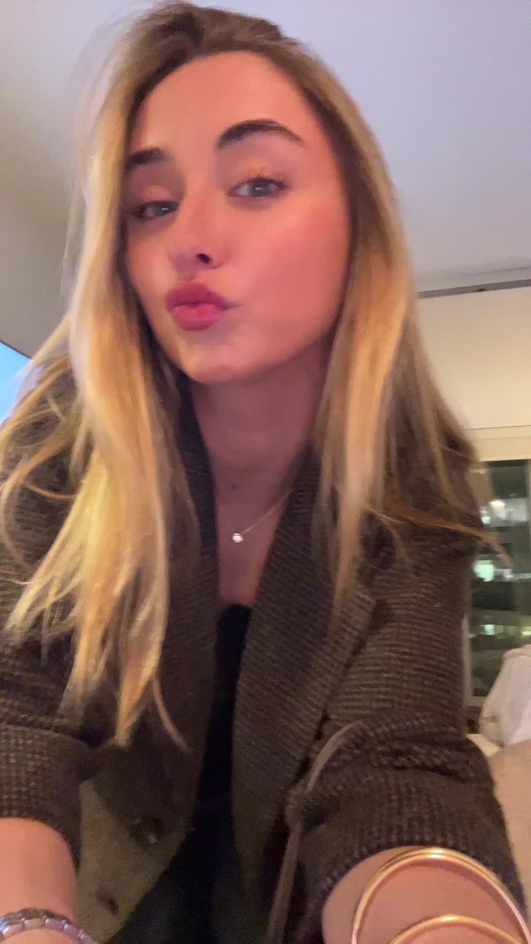 @Chlo&eacute;🕺