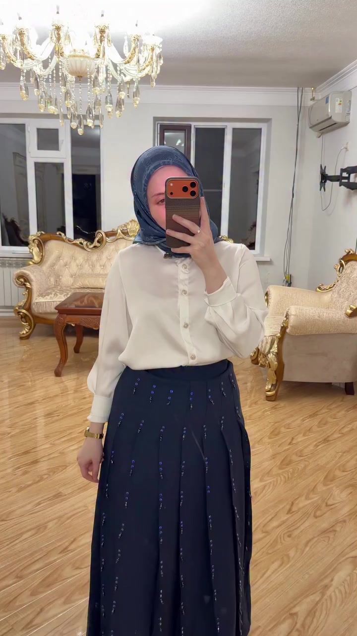 @𝘽 𝙊 𝙉 𝘾 𝙐 𝙆