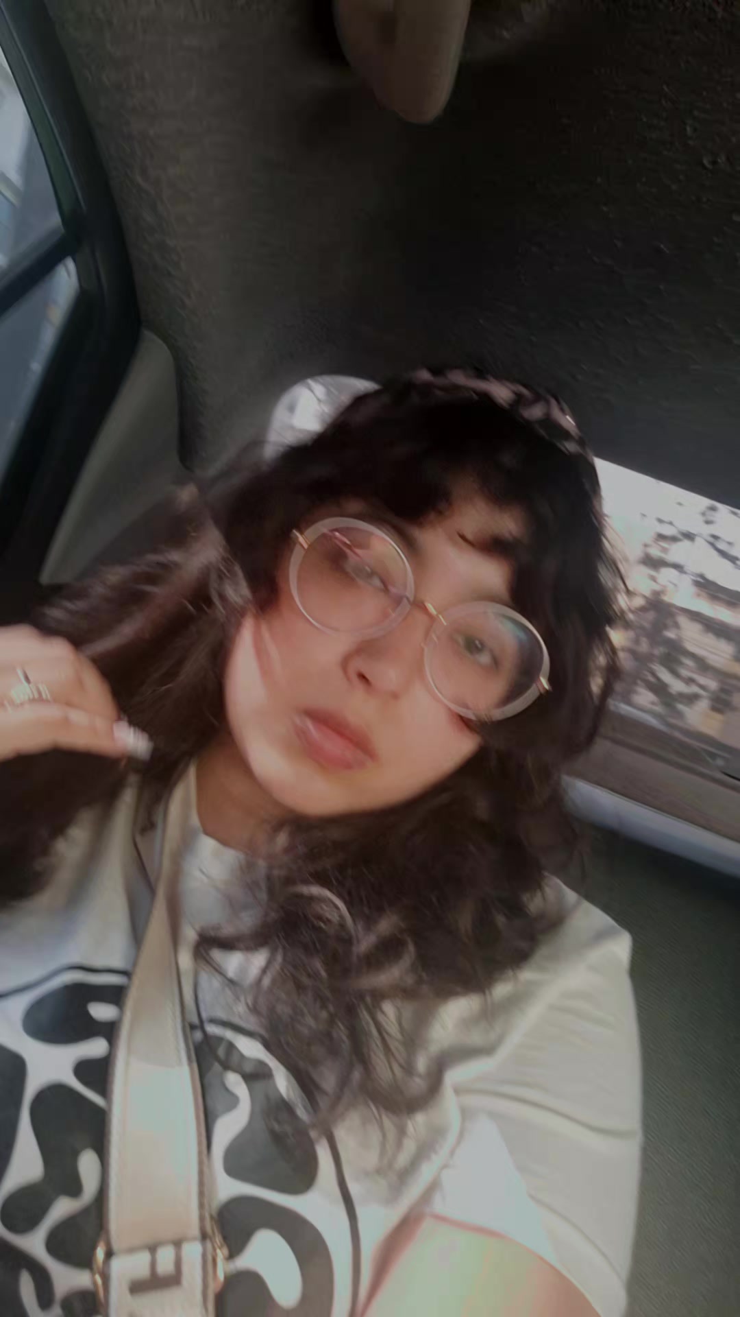 @Pxrsie_luv