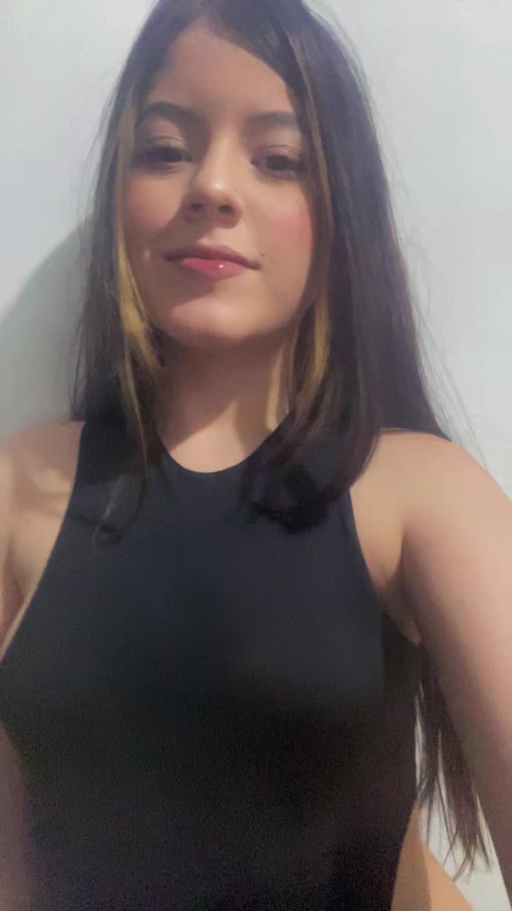 @𝔇𝔲𝔩𝔠𝔢 𝔊𝔬𝔪𝔢𝔷👸🏻