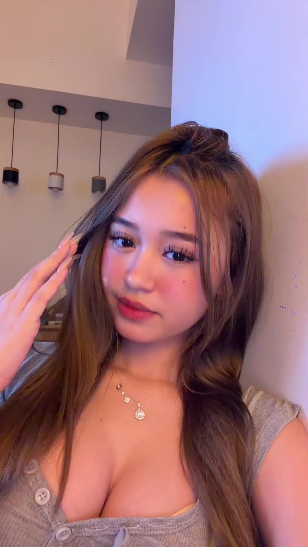 @Chichi