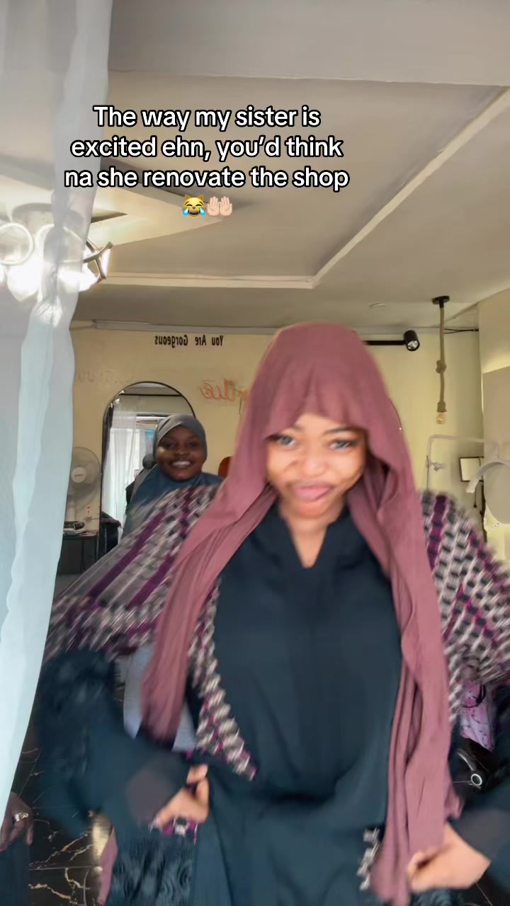 @HAIRSTYLIST IN OYO