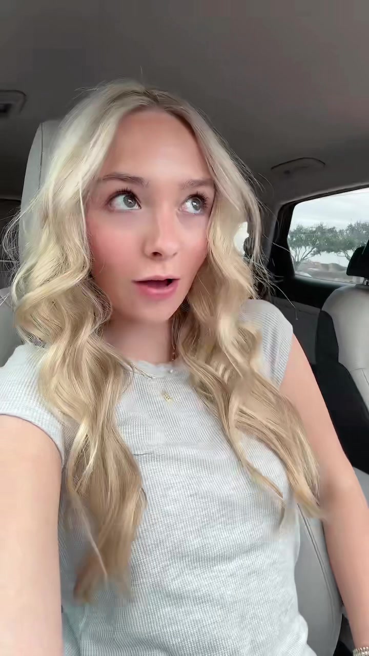 @paislei 😇