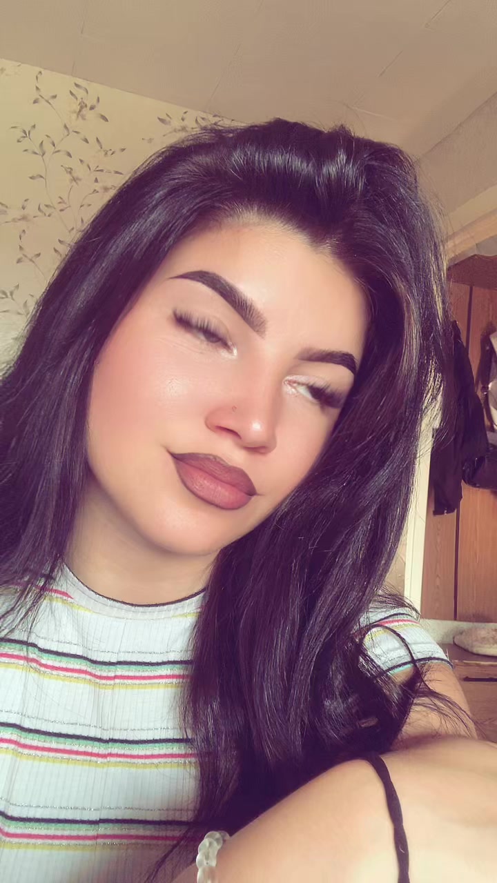 @lenysia6660