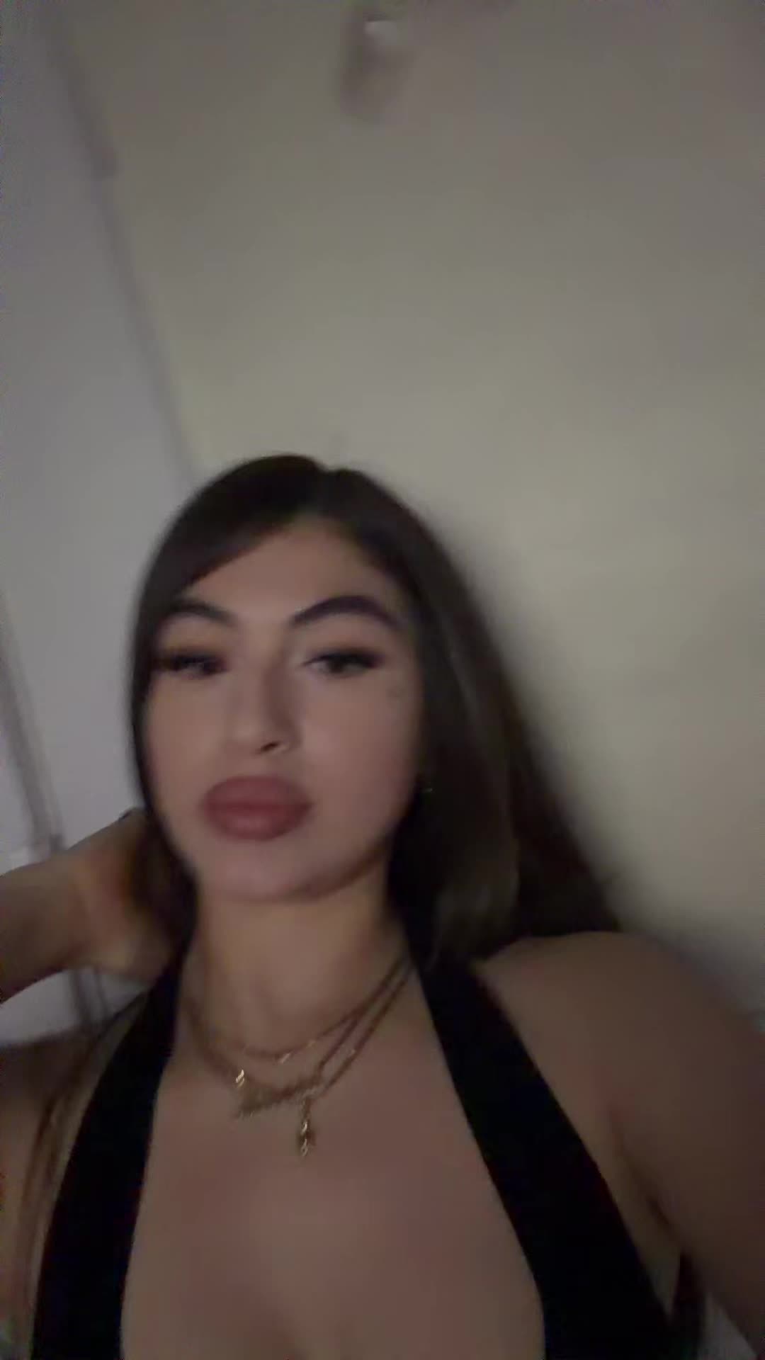 @dolllyyy_