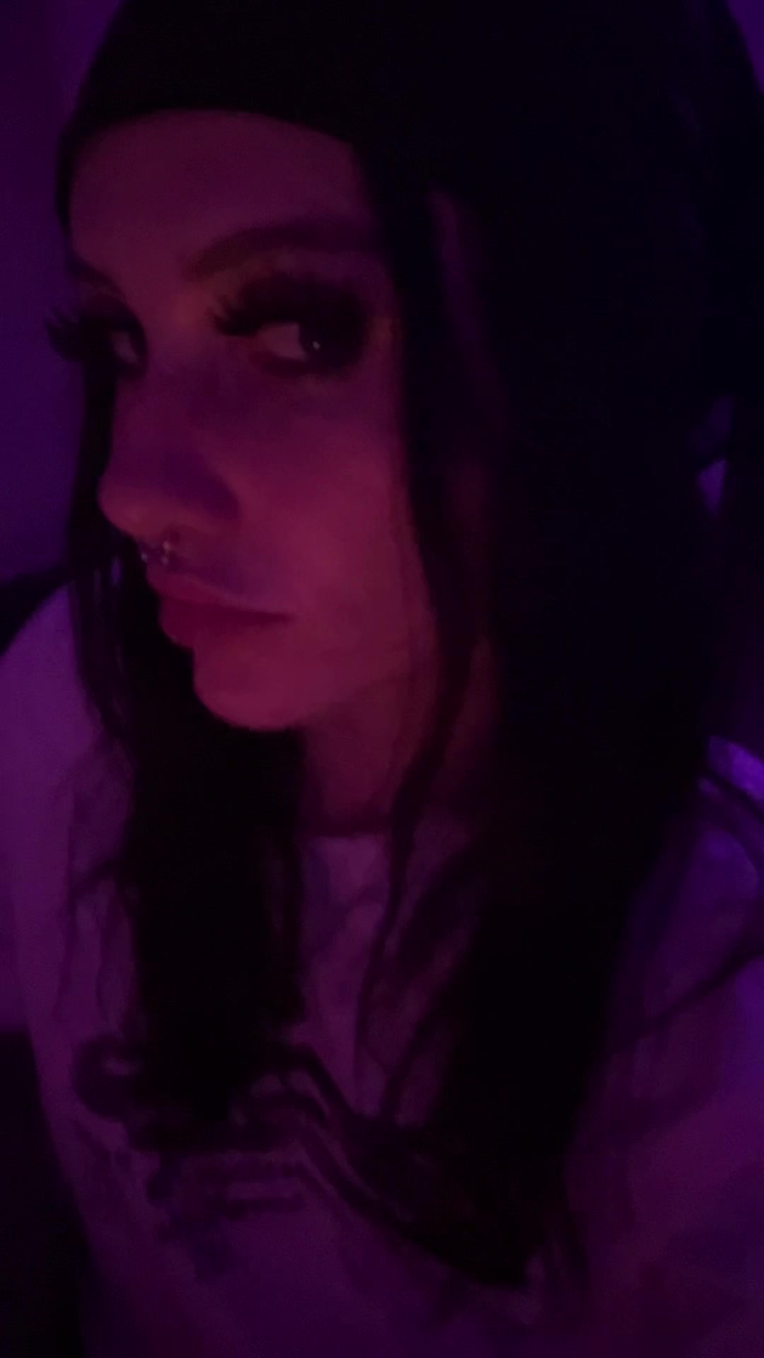 @momo