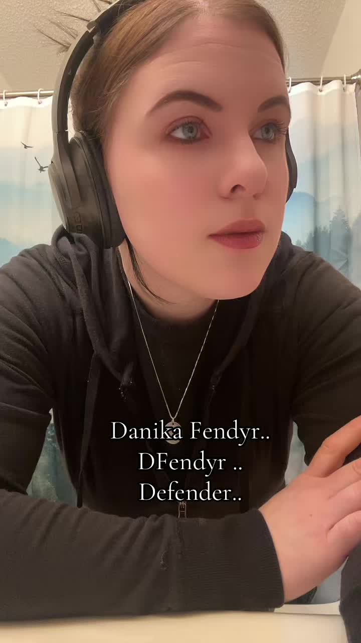 @BookishCrystal