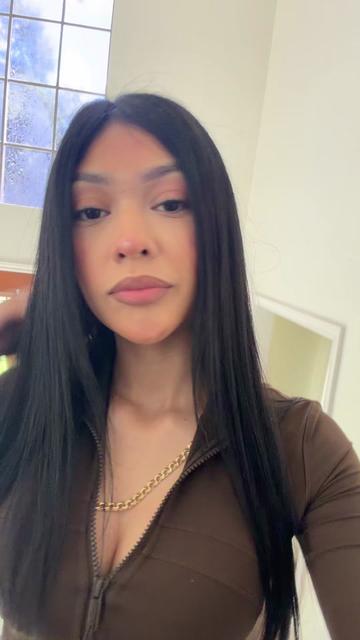 @deelilahhh