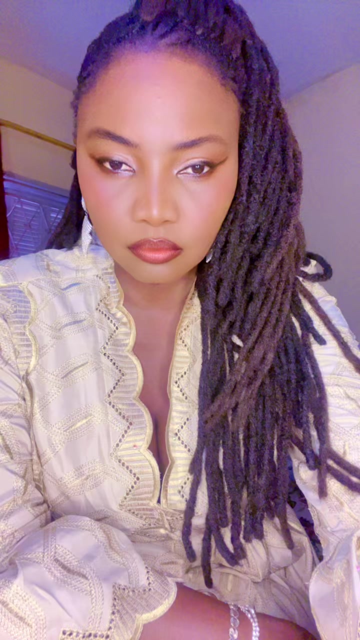 @bébé dikha
