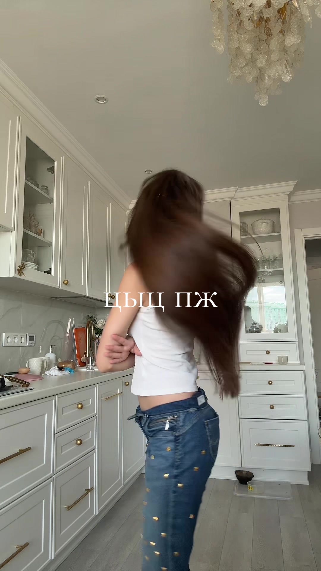 @lilishes