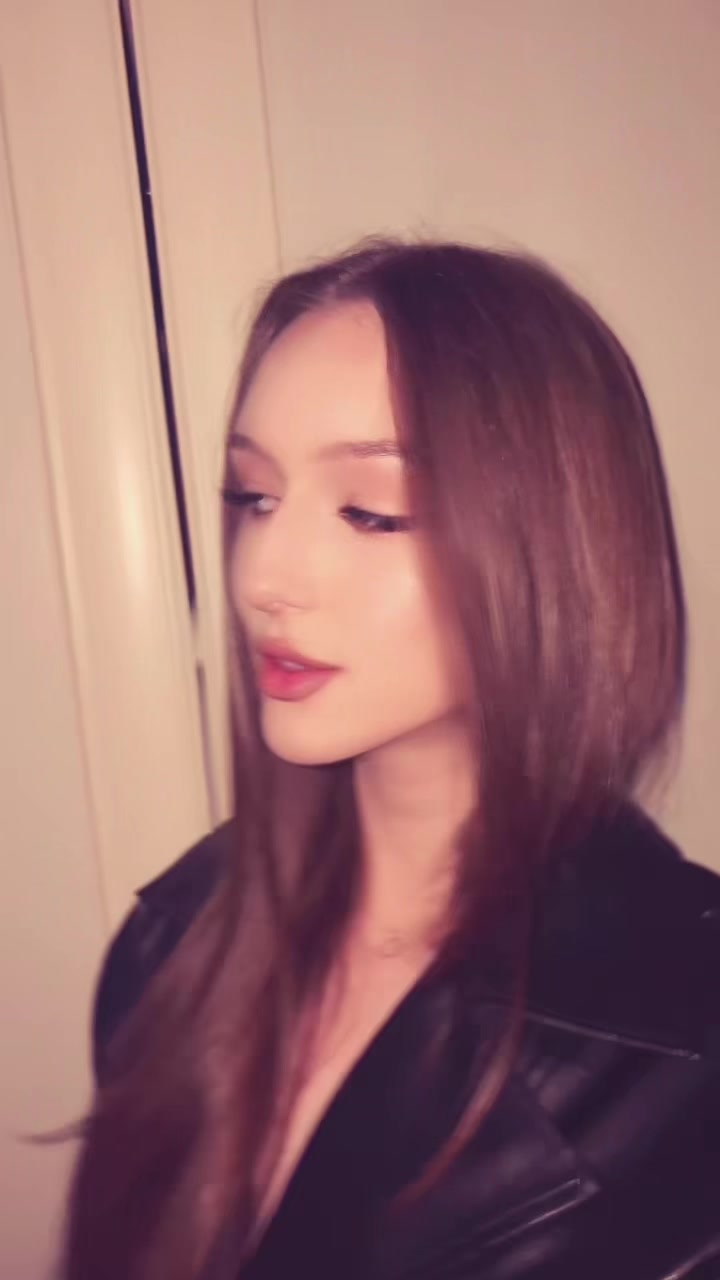 @олечка