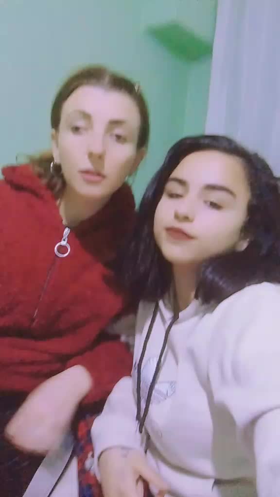 @Nazlı demir