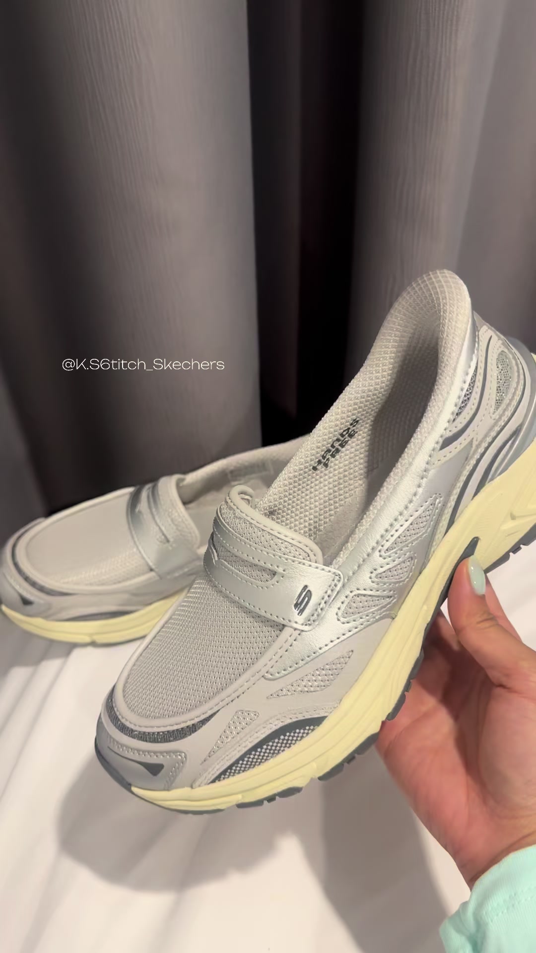 @K.S6titchSkechers