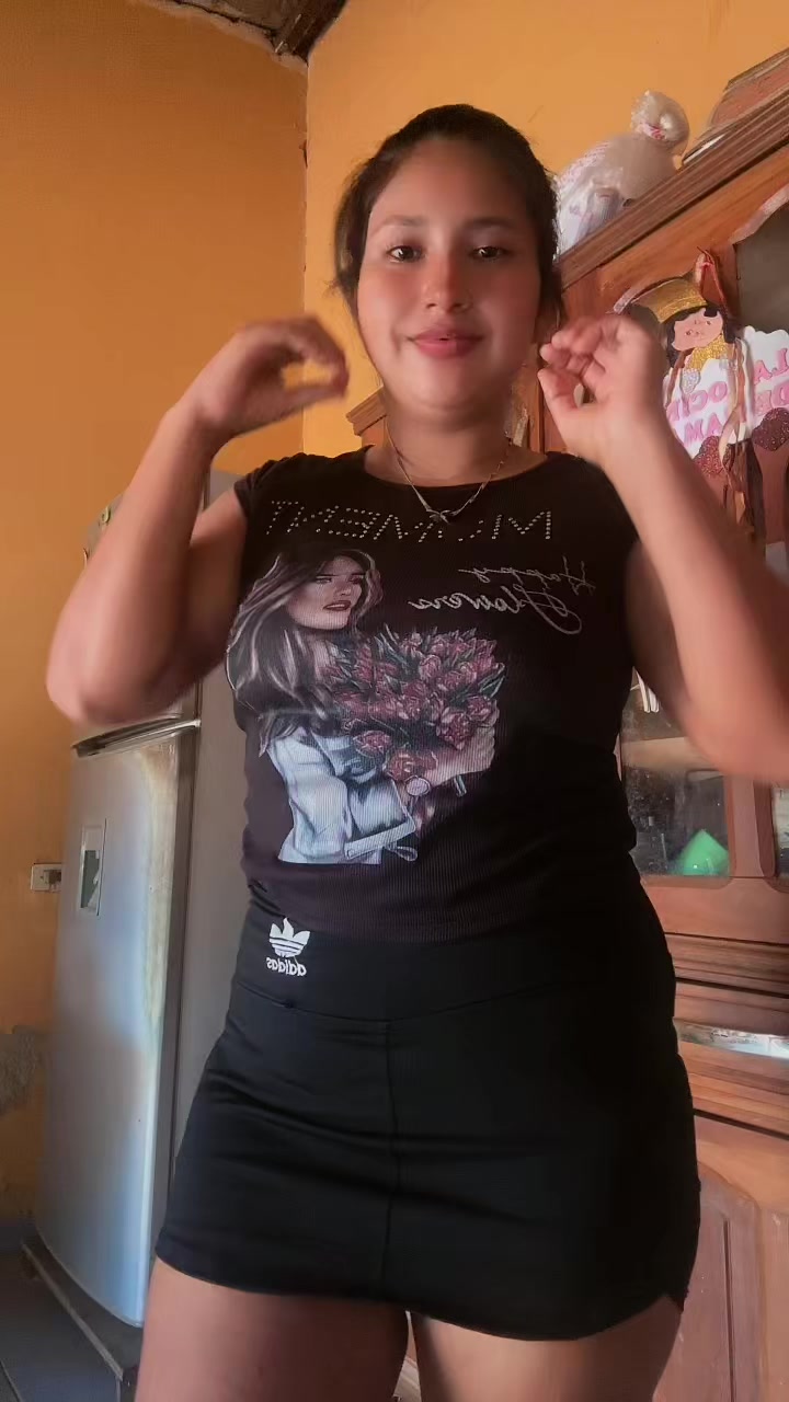 @Maria Flores
