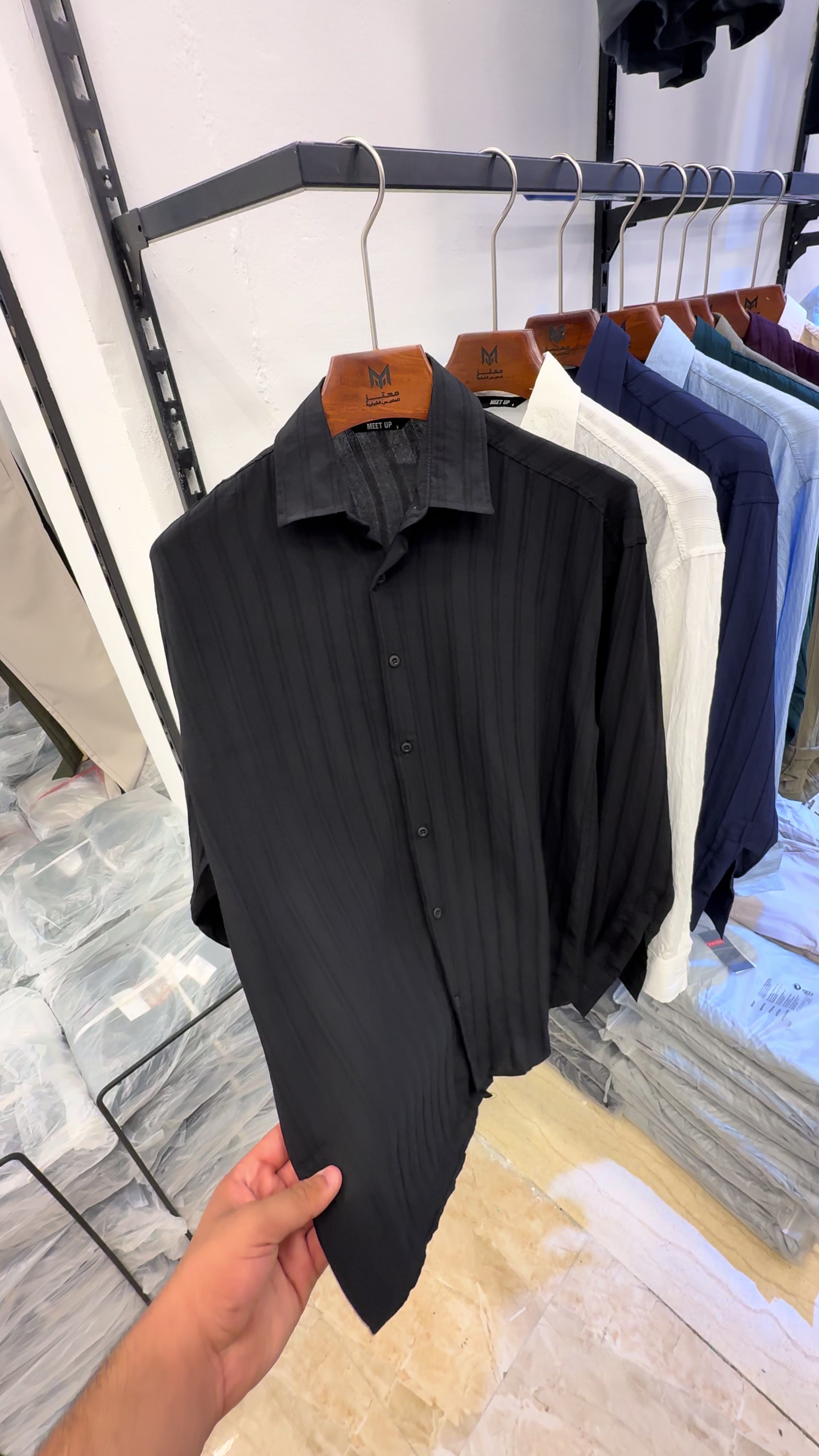 @معتز لملابس الشباب والاحذيه🛍️
