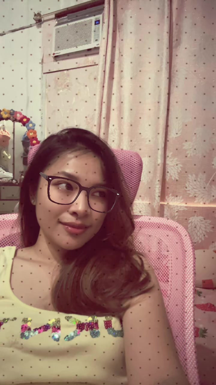 @chloe cassidy ๐