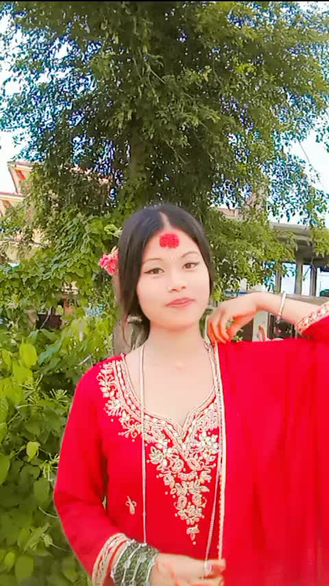 @❤️tharuniya❤️