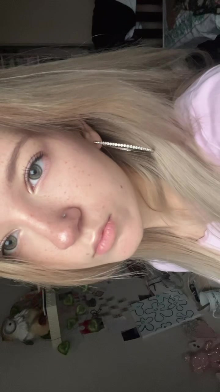 @сонечка