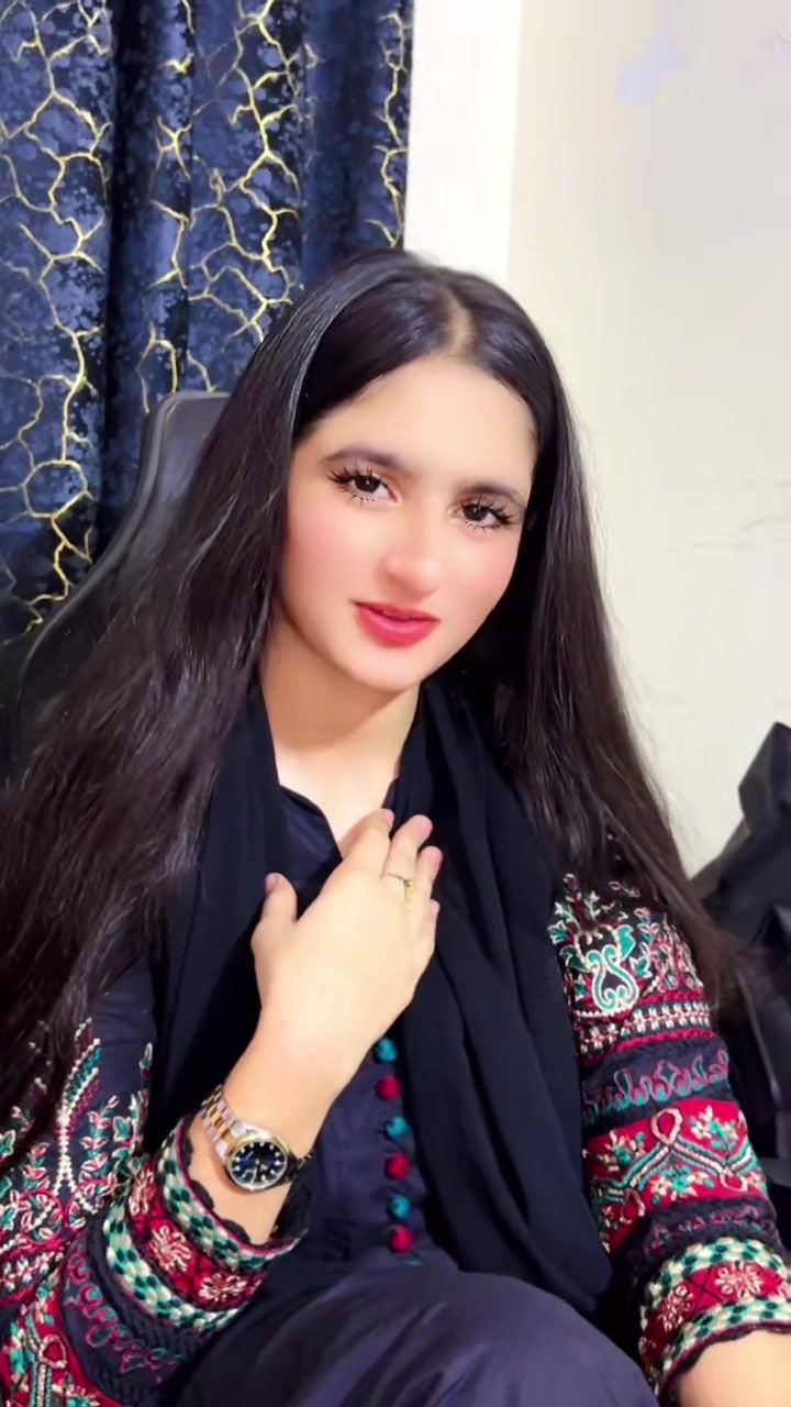 @Muneeba khan⭐️