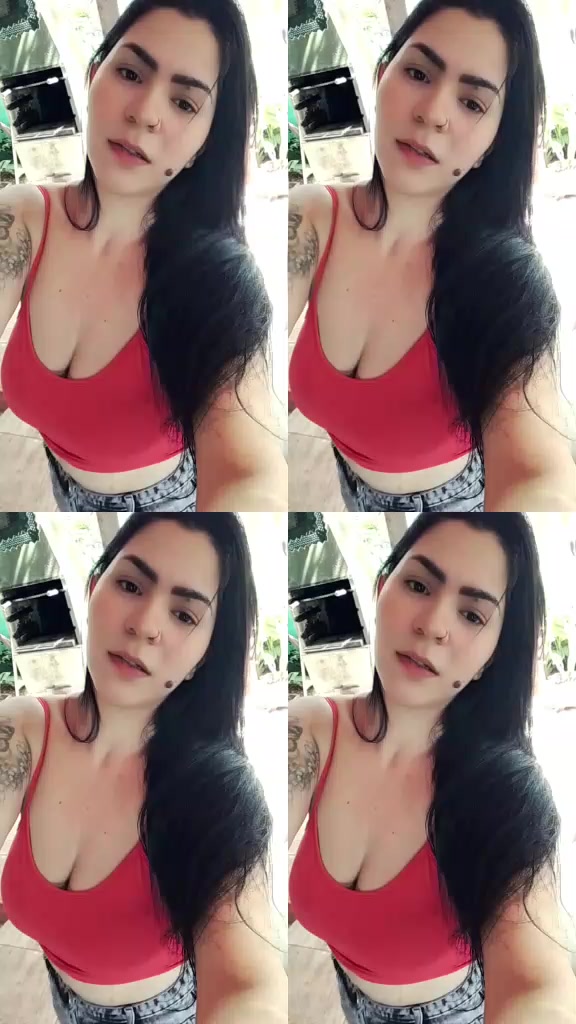 @Alessandra Rosario