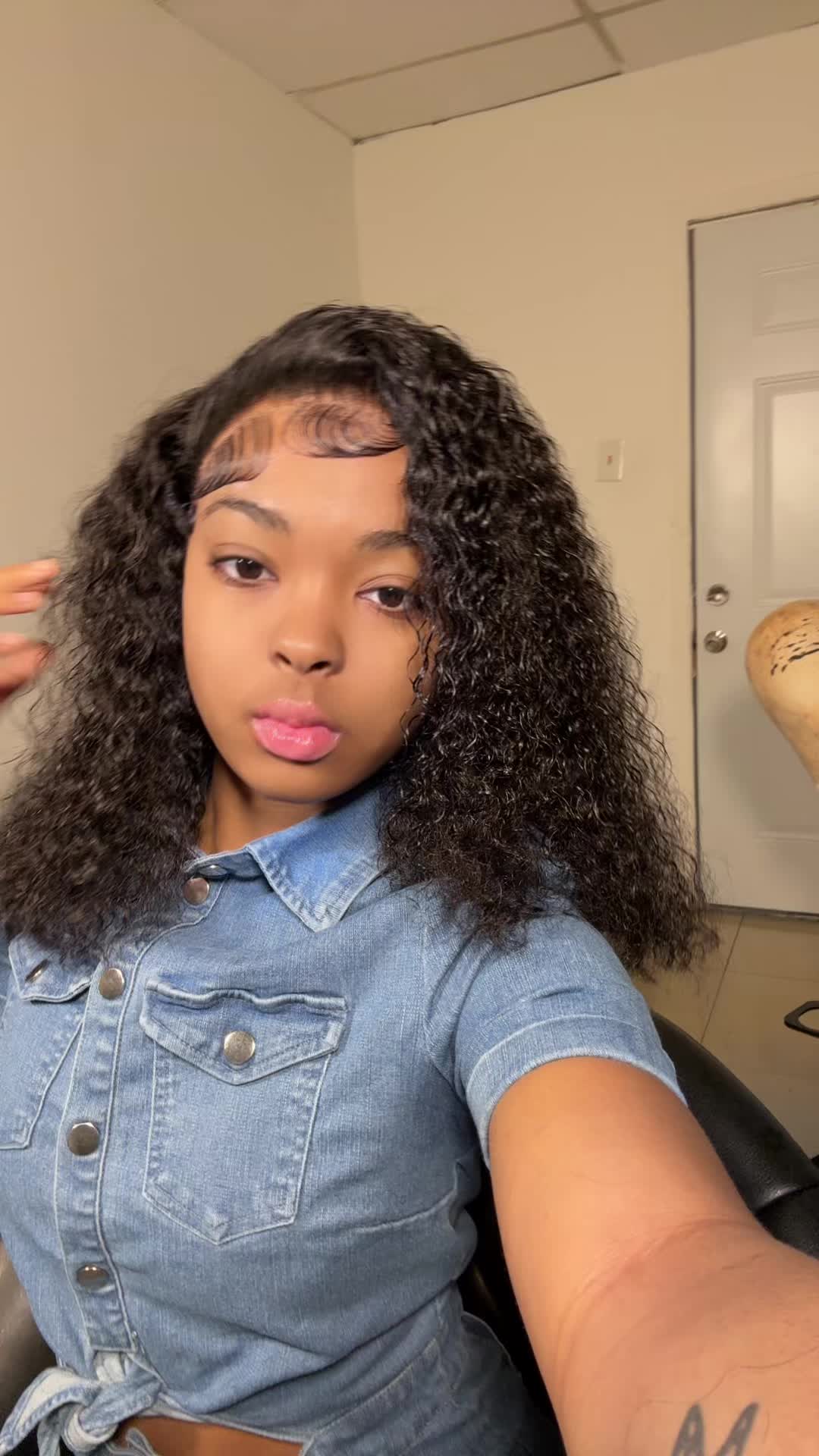 @DOLLY.