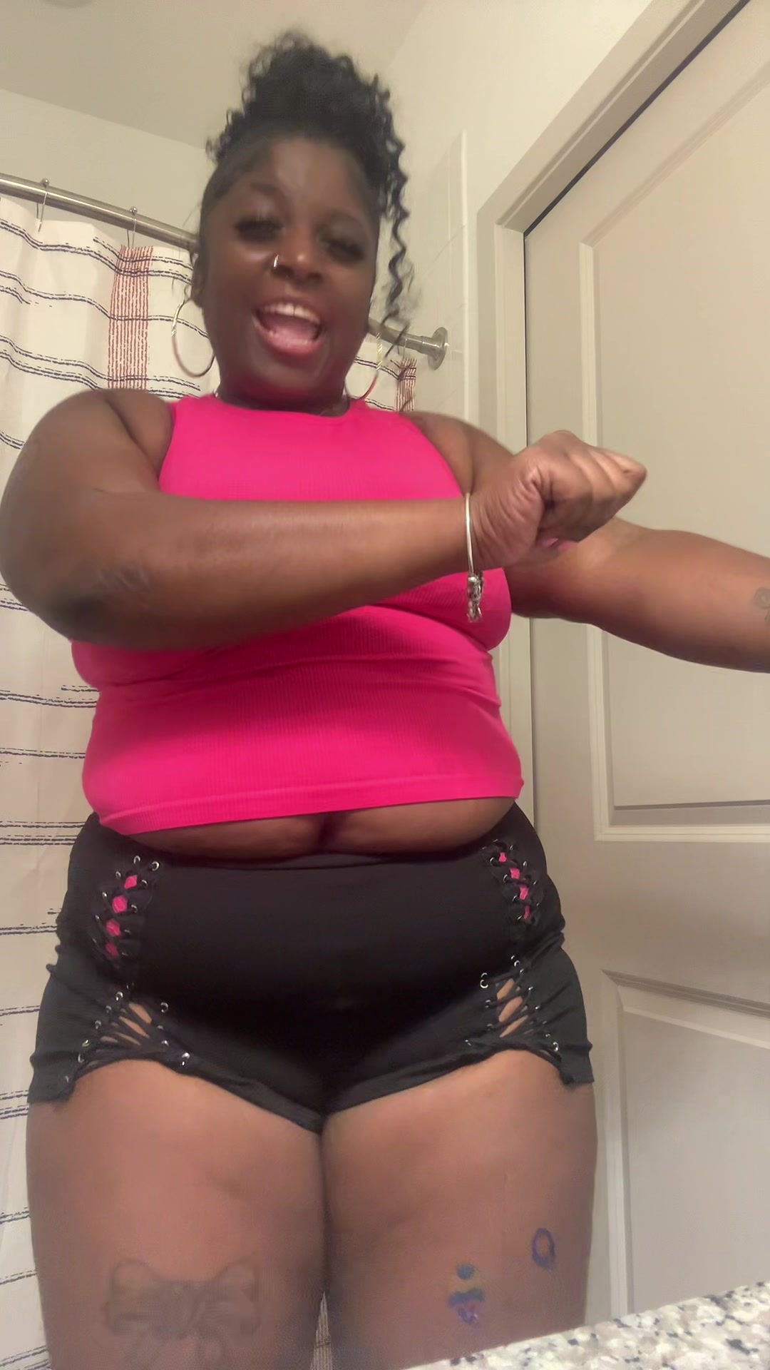 @👑