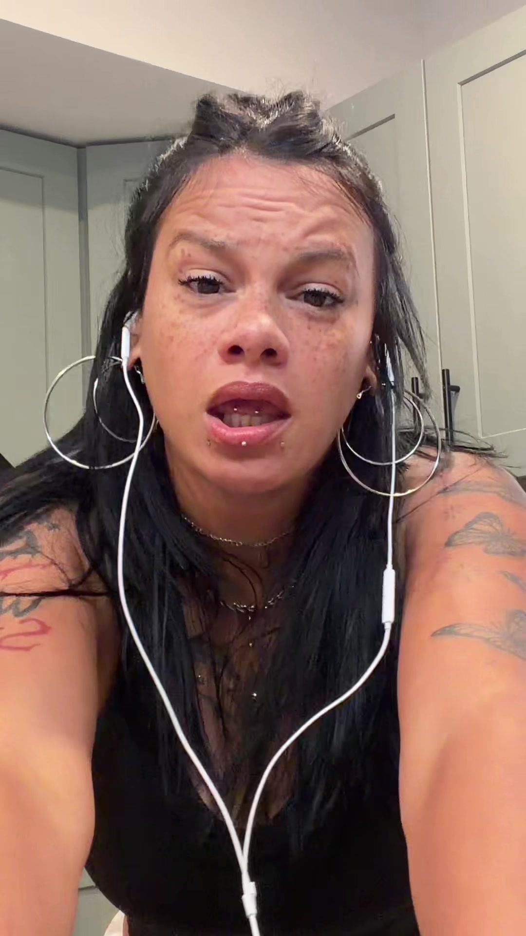 @Cardi 👑