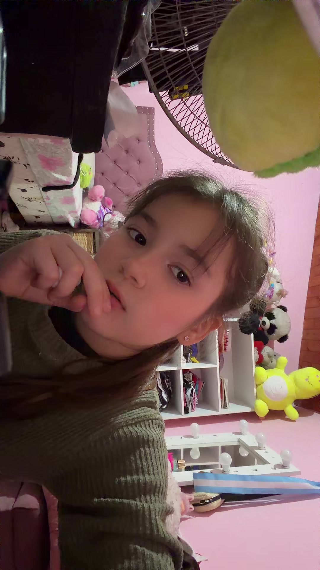 @Eluney:)rosa🌹