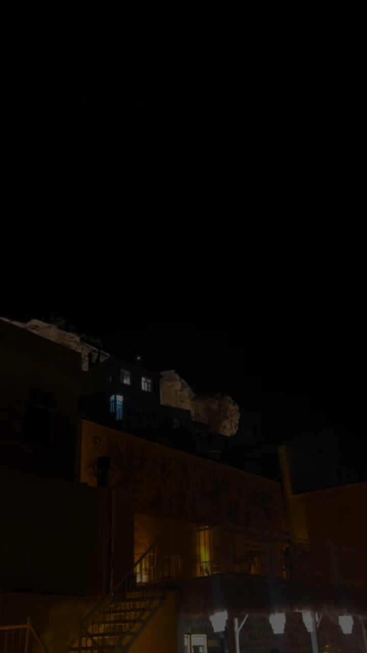 @𝐴𝑦𝑠̧𝑒 𝑁𝑢𝑟