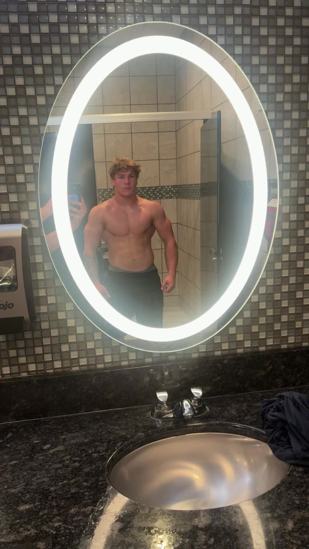 @Biddle Lifts 🧬