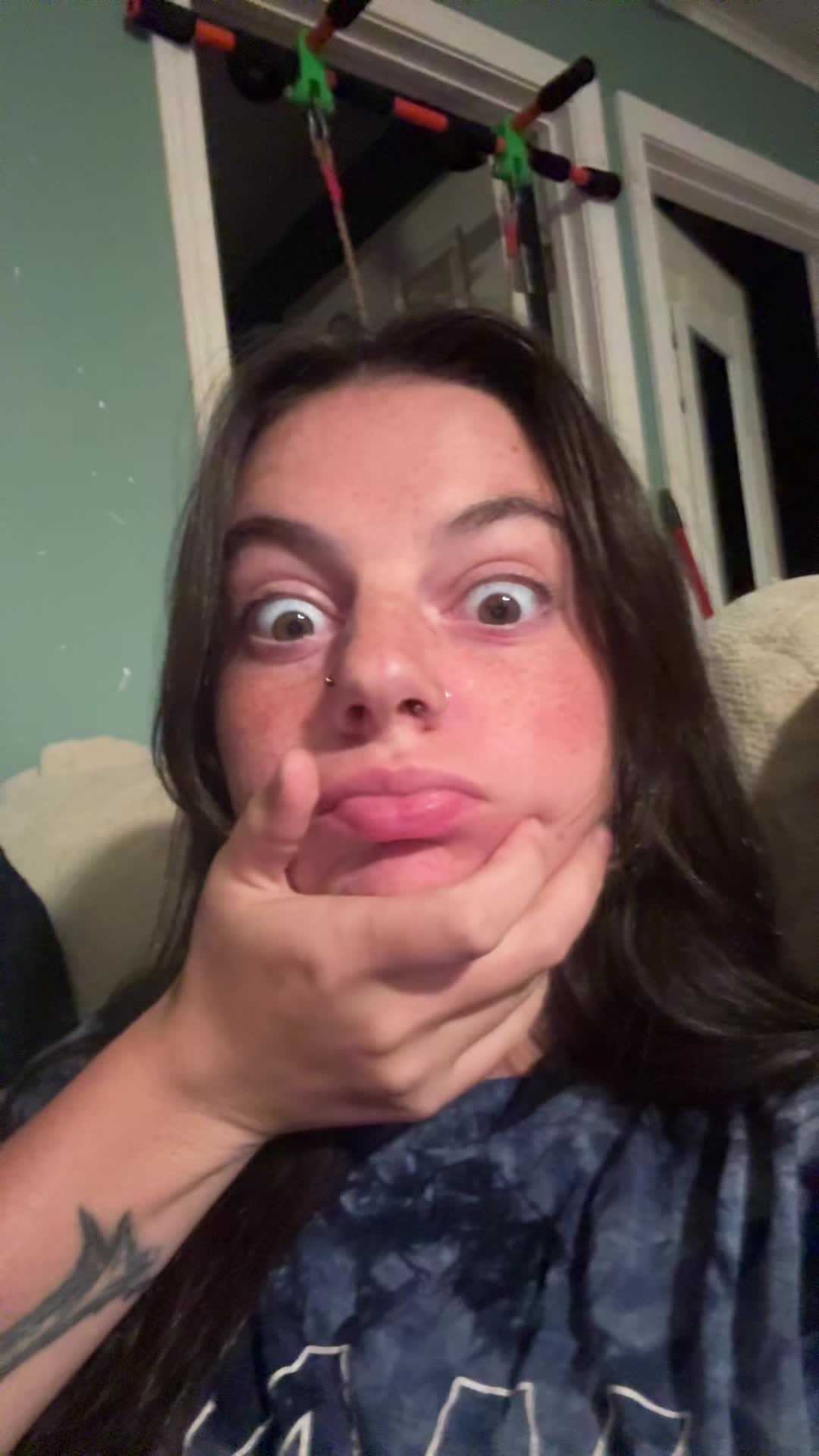 @mama_jewls