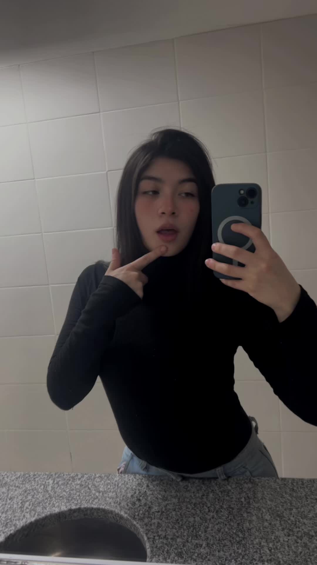 @Vi666💋