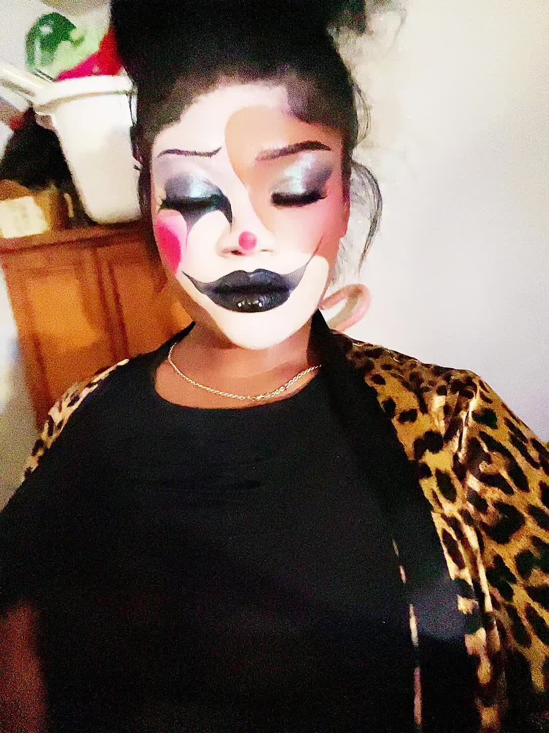 @Miss October 💋