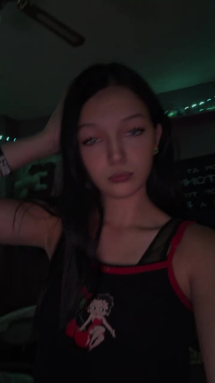@lil.mrs.lover.girl_67